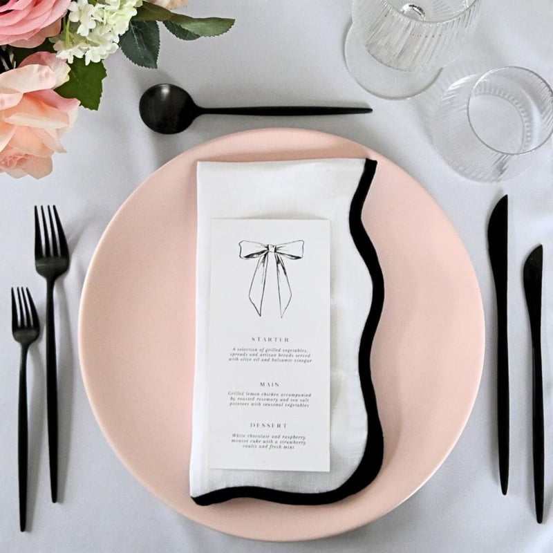 Linen Scalloped Napkin - Black