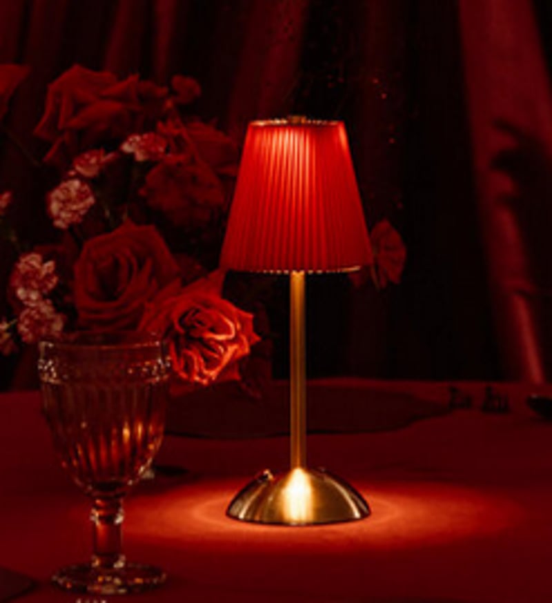 Red Dimming LED Table Lamp