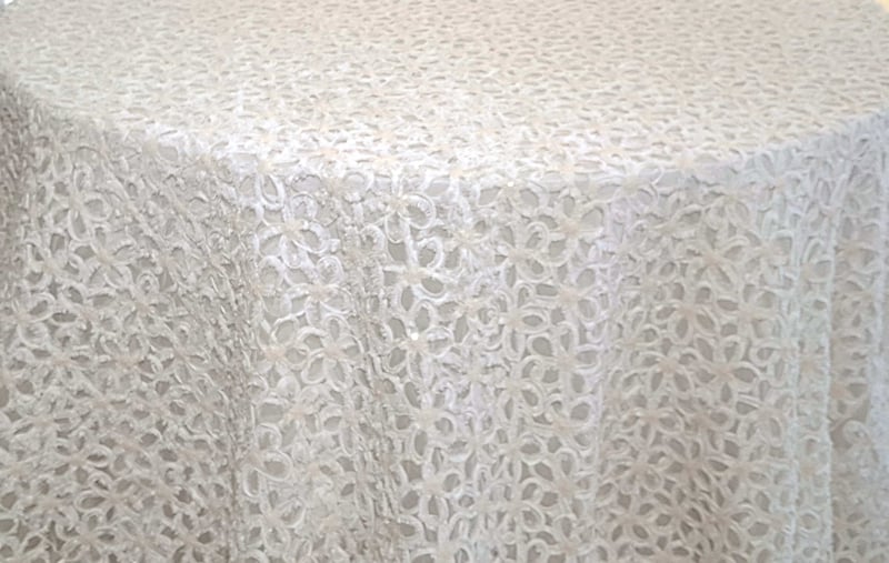 Ivory Daisy Sequins - 100" x 160"