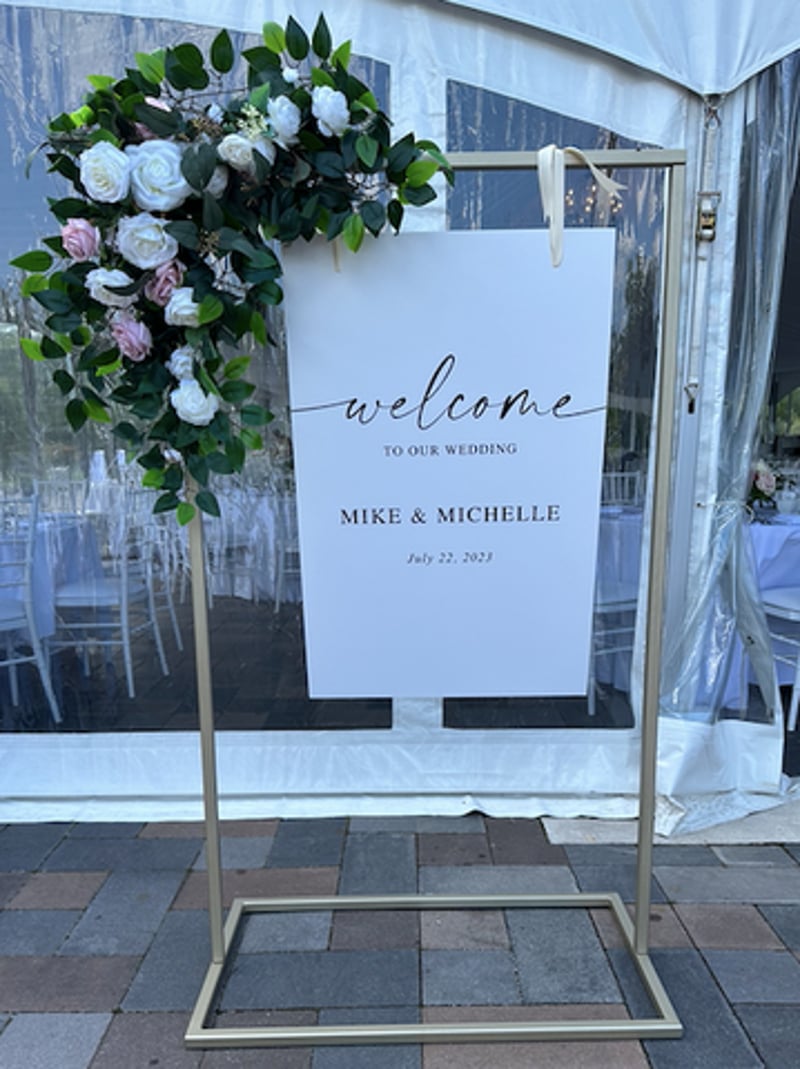 5ft Small Gold Metal Sign Stand