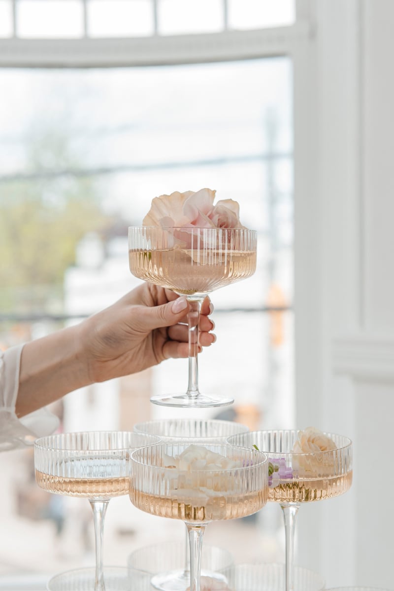Ribbed Champagne Tower