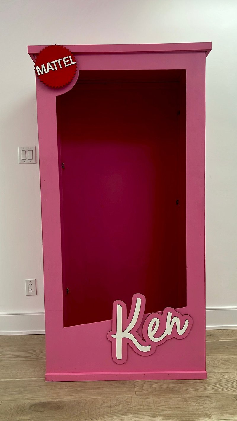 Ken Box - 6ft x 3.5ft