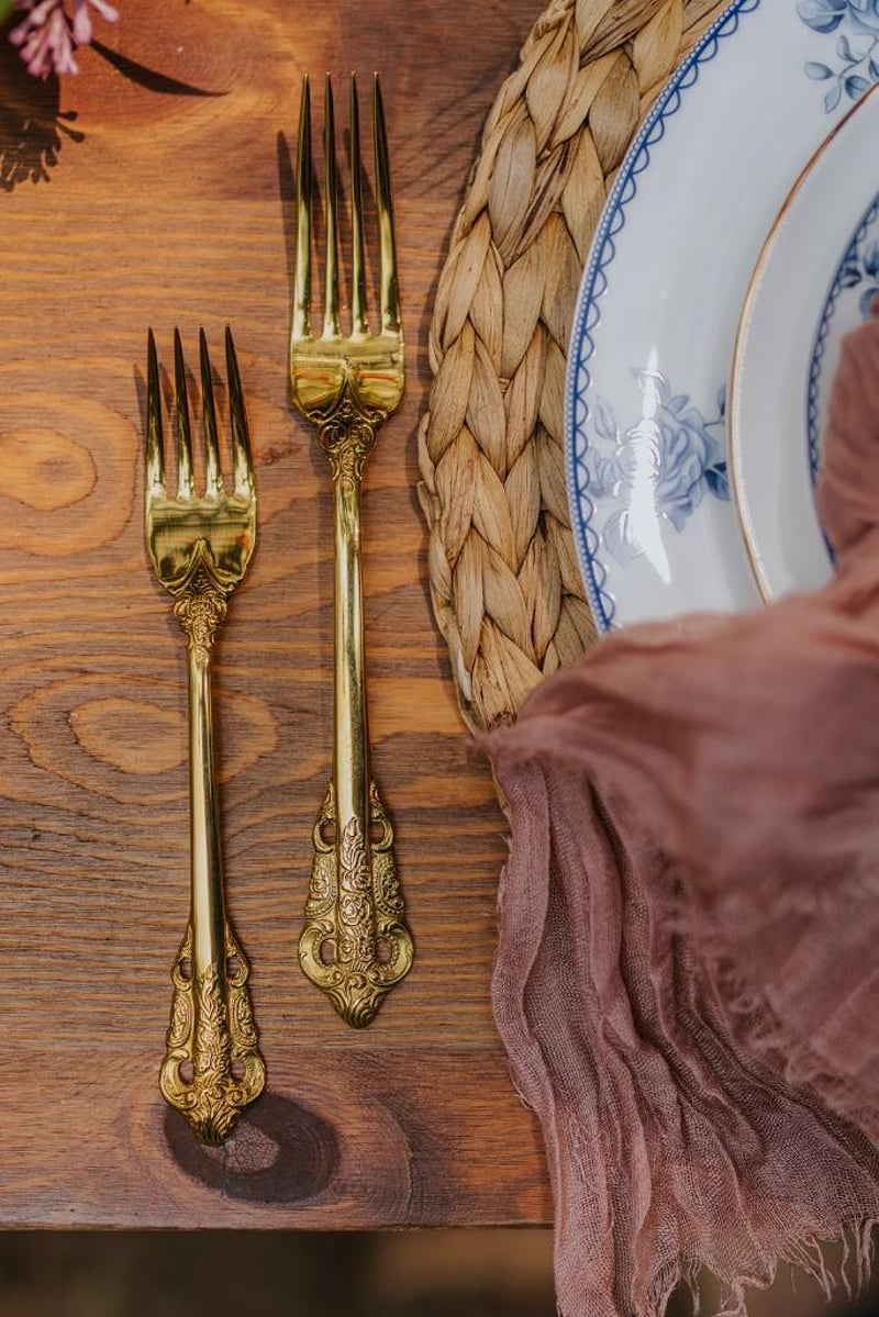 Windsor Gold Flatware Set