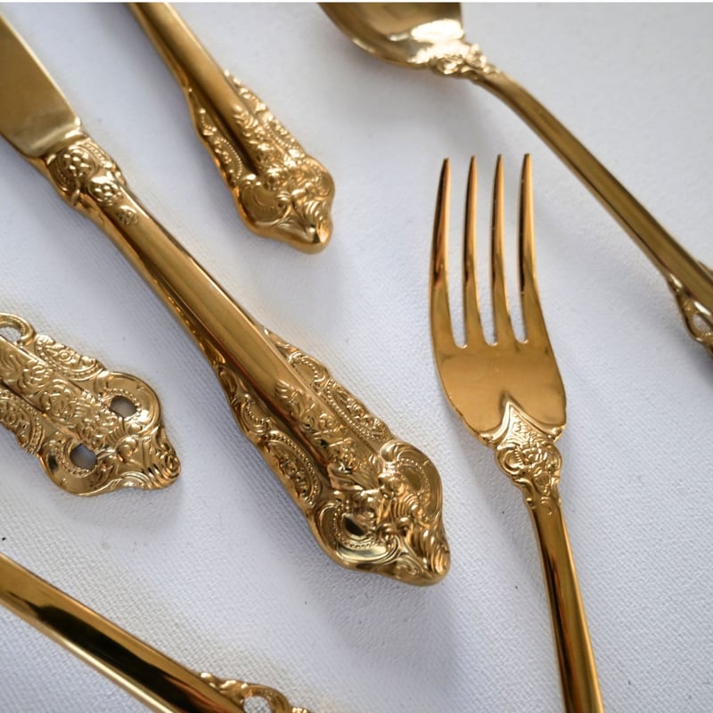 Windsor Gold Flatware Set