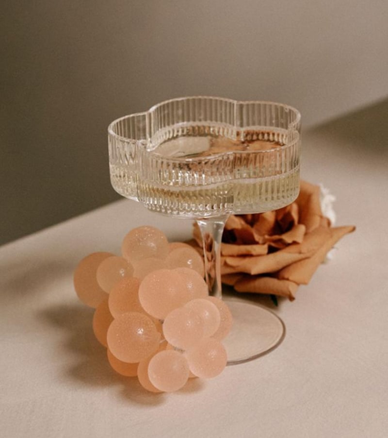 Ribbed Flower Coupe Glass