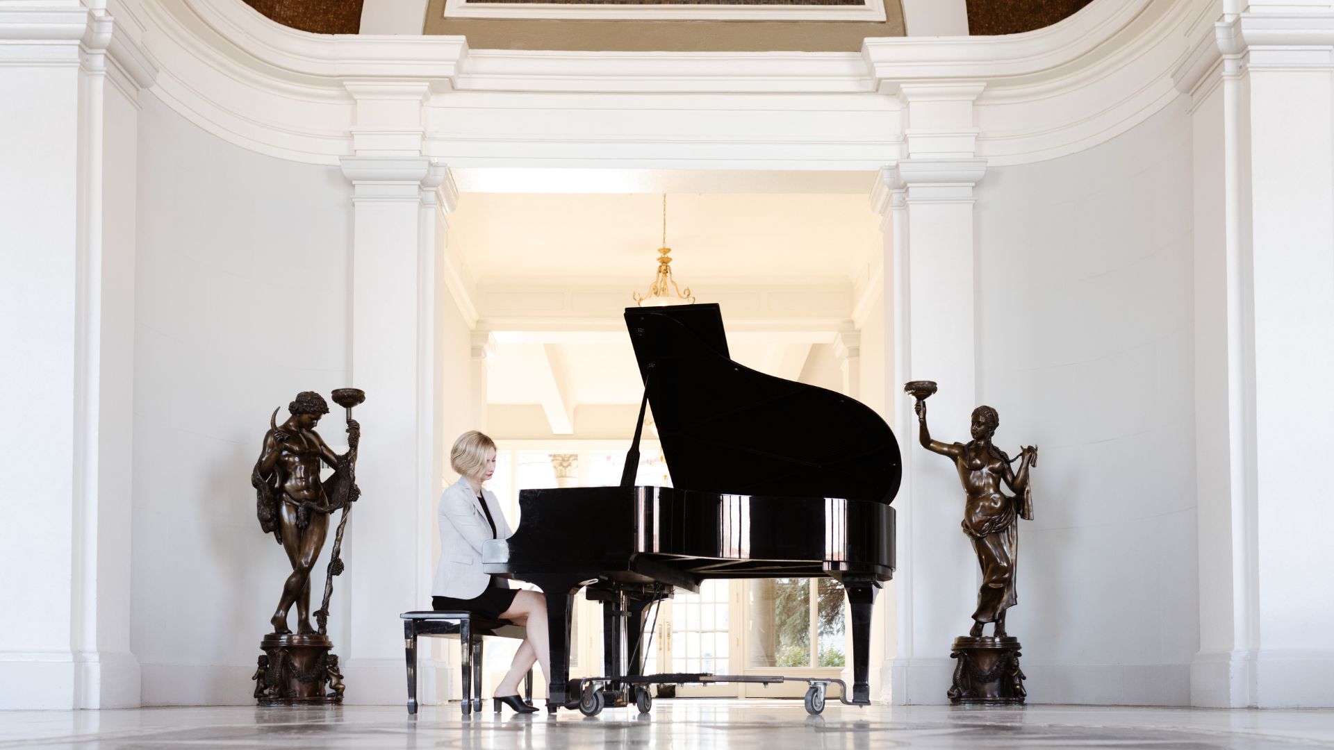 Liz Craig Pianist